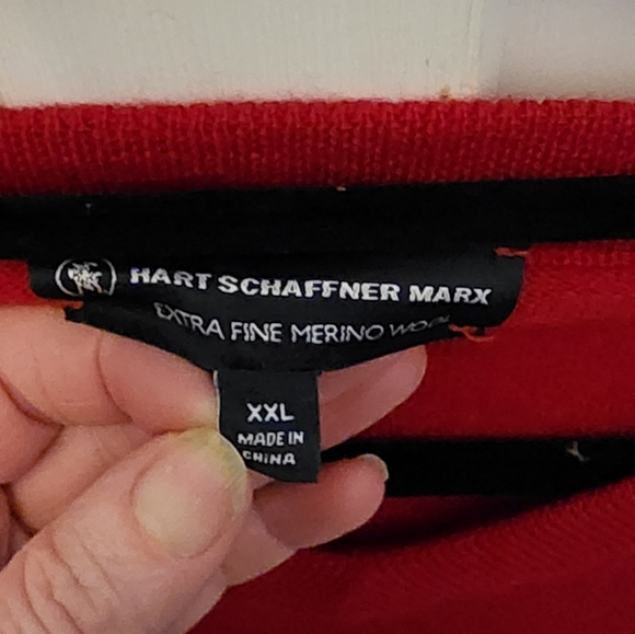 Hart Schaffner Marx men's size XXL red V neck sweater. Extra fine merino wool. - Picture 2 of 4